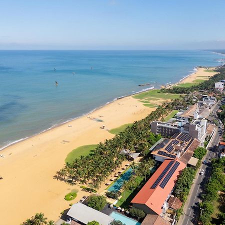 Jetwing Beach Негомбо Екстериор снимка