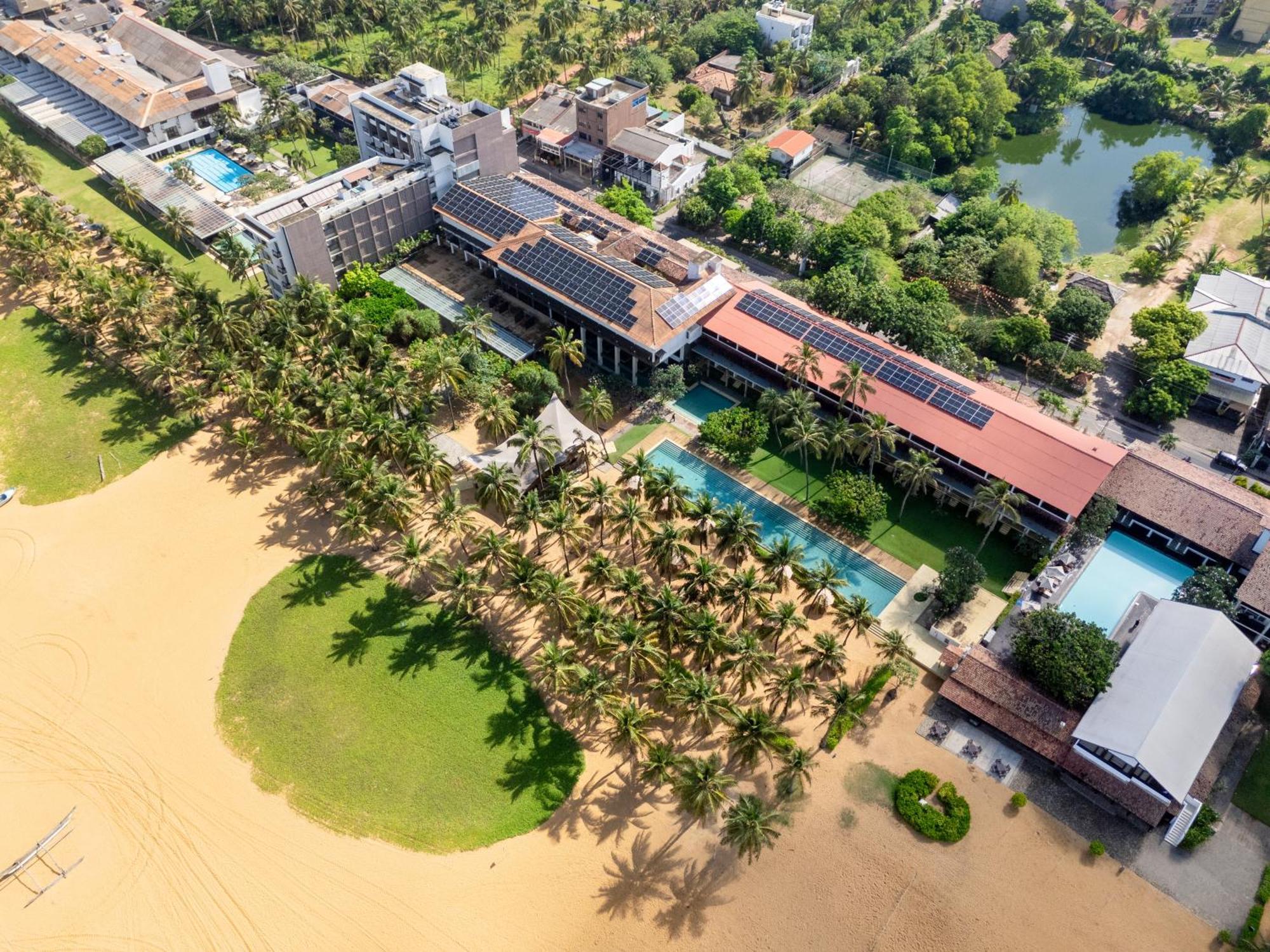 Jetwing Beach Негомбо Екстериор снимка